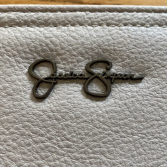 Jessica Simpson Wallet - Picture 6 of 6